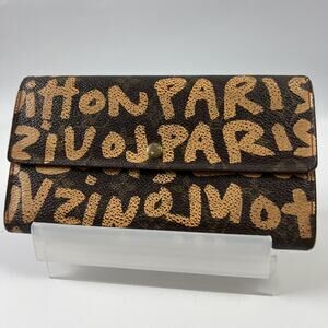 LOUIS VUITTON Monogram Graffiti Long Wallet